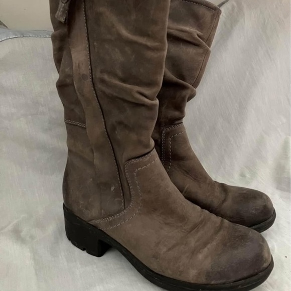 Women’s 7 Clarks slate :brownish grey Leather Bootsside zip - Picture 2 of 11